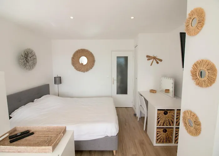 Cap D'agde Naturiste Heliopolis - Plume * Agde