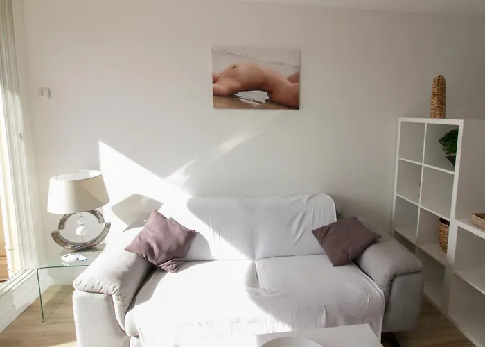 Cap D'agde Naturiste Heliopolis - Plume * Agde