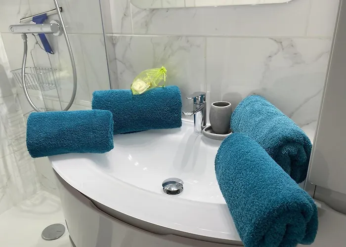 Cap D'agde Naturiste Heliopolis - Plume * Agde